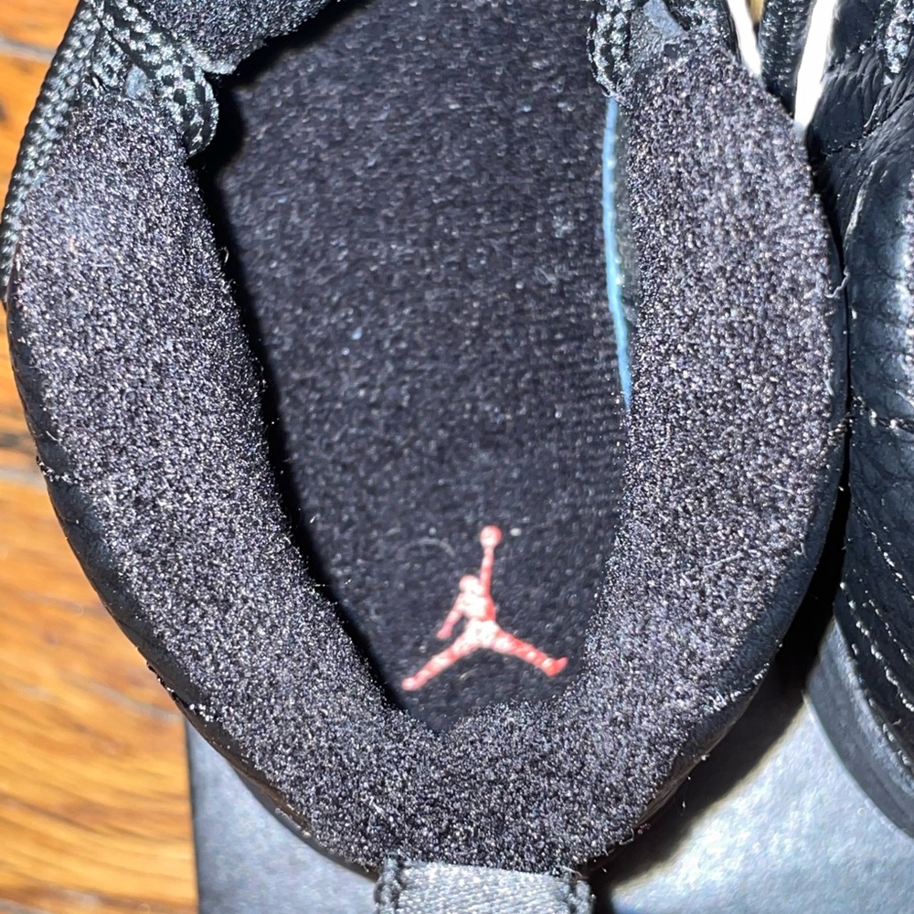 Jordan 12 - Picture 14 of 16